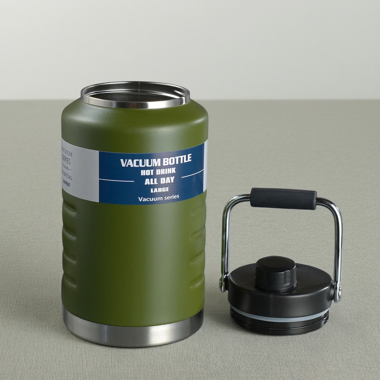 Kubek termiczny ze stali nierd – Sports Water Bottle Insulated recenzja i cena